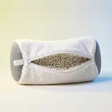 Le sac de lavage Kickow blanc, zip entrouvert sur les microfibres
